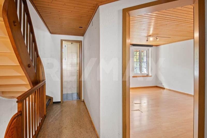 Naturnah wohnen mit Raum für eigene Ideen! 5.5-Zimmer-Reiheneinfamilienhaus in Vorderthal SZ (10)
