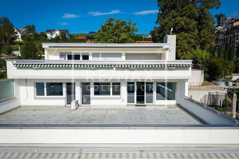 Exklusive 6.5-Zimmer-Terrassen-Wohnung mit herrlicher Aussicht und 5 Garagenplätzen! (7)