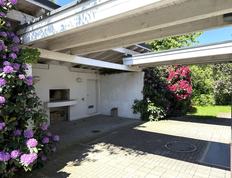 Spacieuse maison unifamiliale de 8 pièces dans un quartier calme à Edlibach/Menzingen (6)