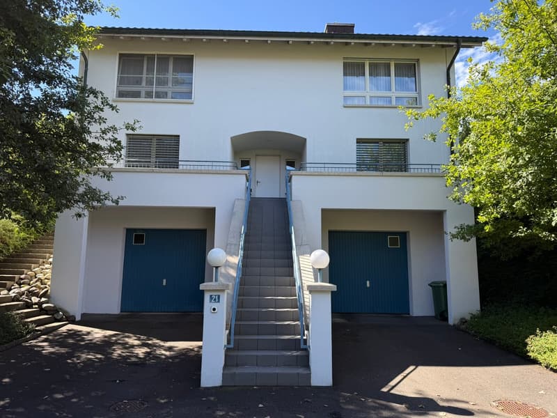 Spacieuse maison unifamiliale de 8 pièces dans un quartier calme à Edlibach/Menzingen (5)
