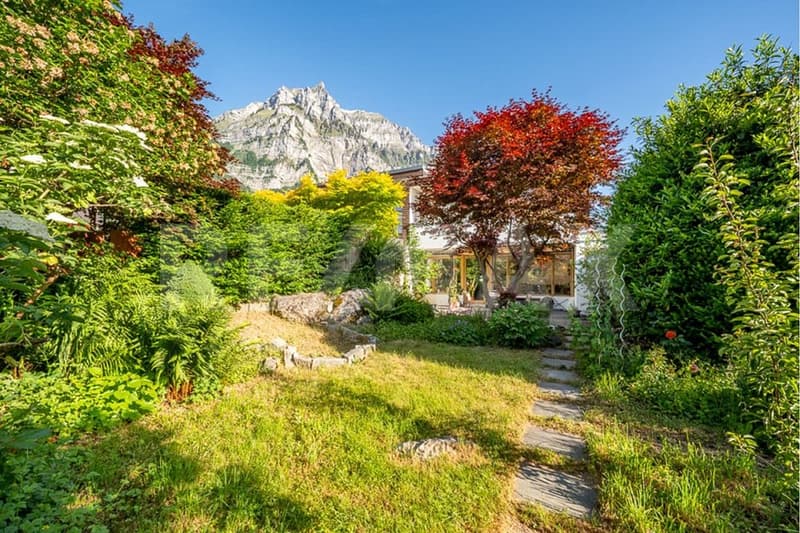 5.5-room row house with garden and garage (9)