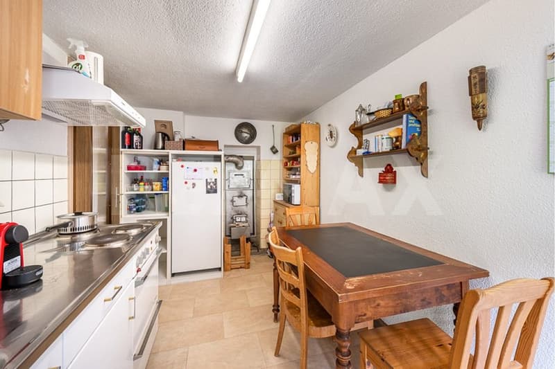 Charmanter Hausteil mit viel Platz, Garten und Garage (5)