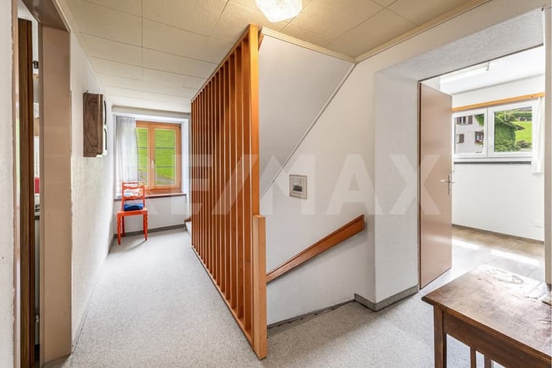 Charmanter Hausteil mit viel Platz, Garten und Garage (11)