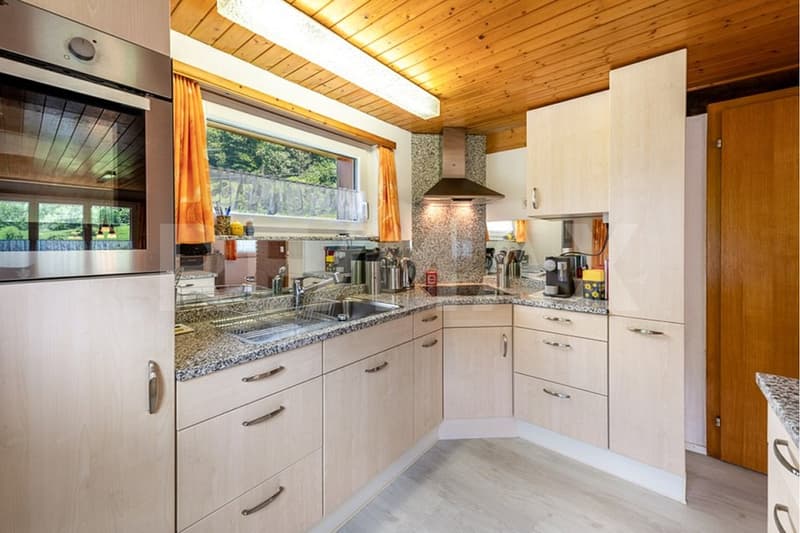 Heimeliges Ferienhaus an ruhiger Lage in Elm (3)