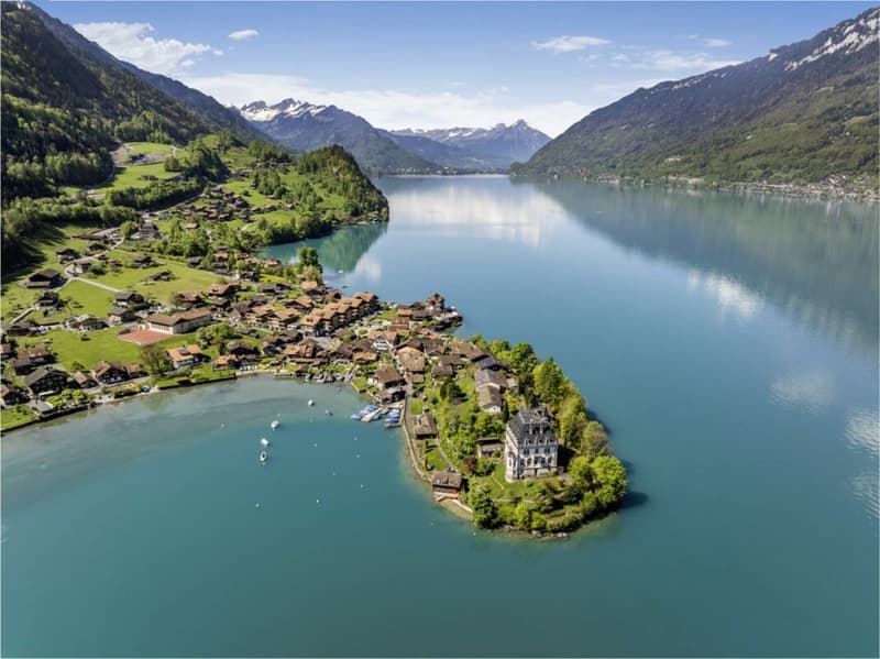 LAKESIDE LIVING 4,5 room garden apartment in Iseltwald (5)