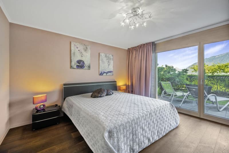 LAKESIDE LIVING 4,5 room garden apartment in Iseltwald (9)