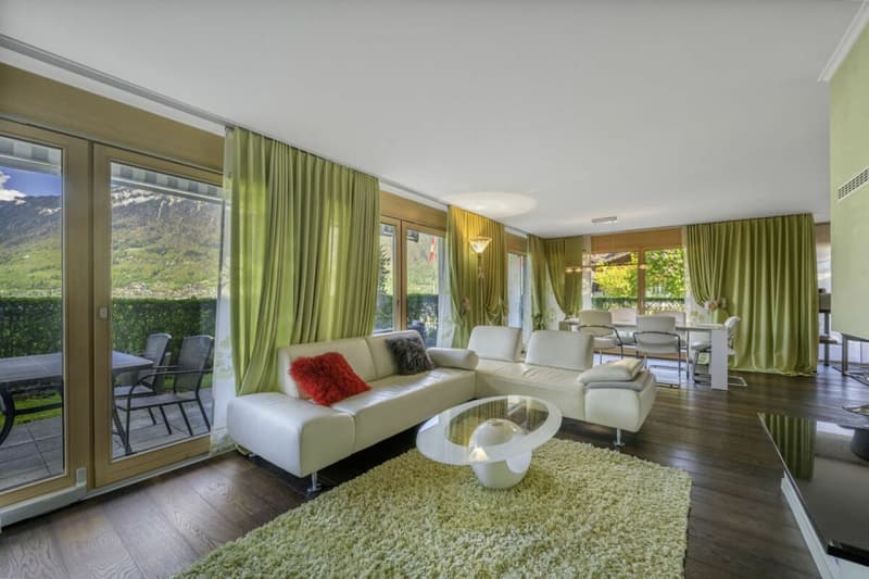 Vivre au bord du lac 4,5 pièces appartement avec jardin à Iseltwald (6)