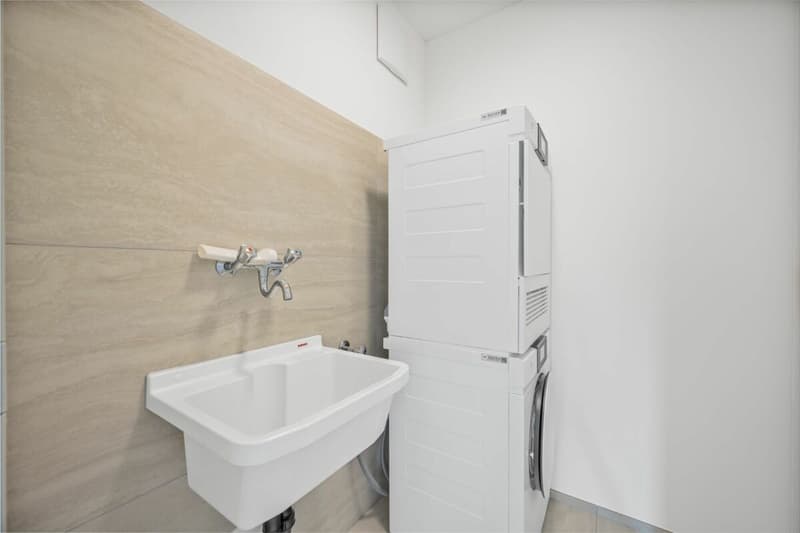 LAKEVIEW PRESTIGE (16)