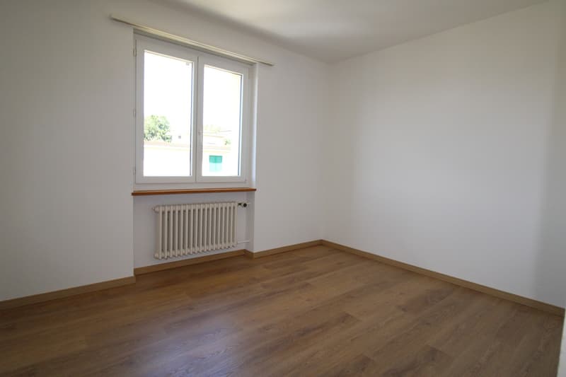 We rent a 3-room apartment on the 2nd floor in Döttingen! (3)