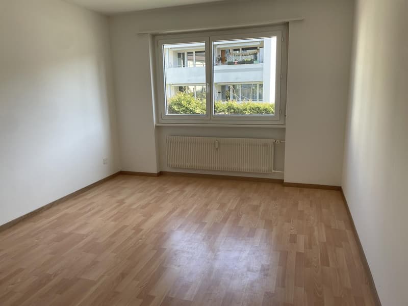Schöne 3-Zimmerwohnung in ruhiger Lage in Lyss zu vermieten! (2)