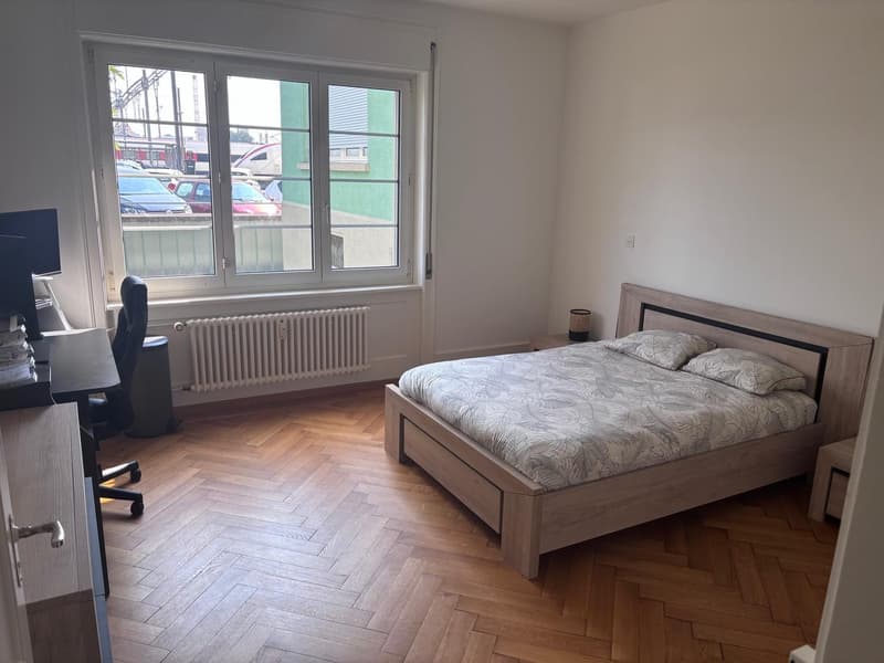 Schöne 3-Zimmerwohnung in sehr zentraler Lage zu vermieten! (2)