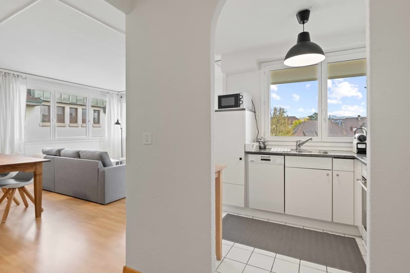 Helle 3.5-Zimmer-Wohnung mit Balkon – befristet bis 31.05.2027 (2)