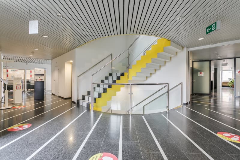 Espaces de bureaux modernes à Rapperswil SG avec infrastructure optimale (3)