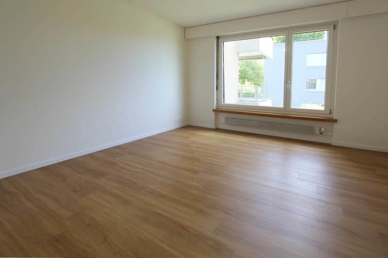 Ruhig wohnen, zentral verbunden - Charmante 3.5-Zimmer-Wohnung am Zugerberg (11)