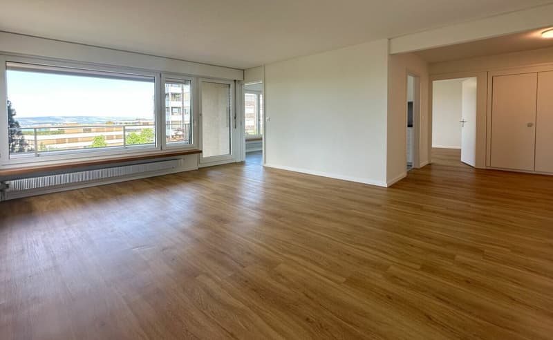 Ruhig wohnen, zentral verbunden - Charmante 3.5-Zimmer-Wohnung am Zugerberg (4)