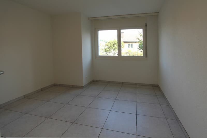 ZENTRAL & SEENAH: Attraktive 3.5 Zimmer-Wohnung mit Balkon und Sitzplatz (11)