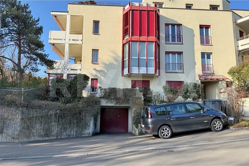 1 posto auto in parcheggio sotterraneo a Zürich-Höngg (3)