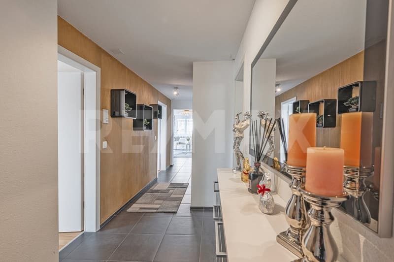 Well-maintained, modern 4.5-room ground-floor apartment with seating area (11)