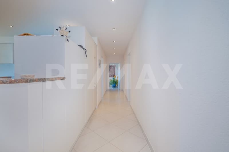 Like in Tessin - 4.5-room apartment with large garden (11)
