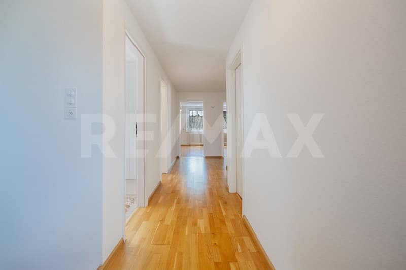Living with a view Detached single-family house in a privileged location in Urdorf (9)