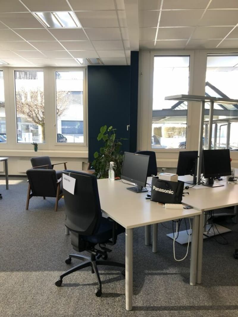 358 m2 flexible Bürofläche im Erdgeschoss in Rotkreuz (11)