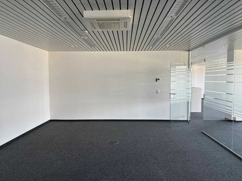 Büro 220 m2, 3.Obergeschoss, Grundstrasse 12, Rotkreuz (7)