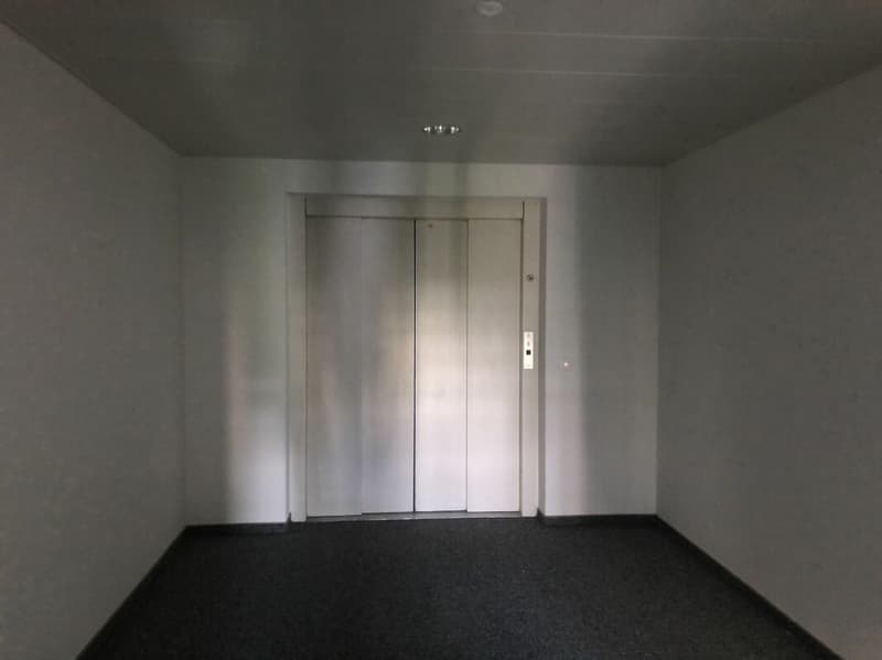 Büro 220 m2, 3.Obergeschoss, Grundstrasse 12, Rotkreuz (3)