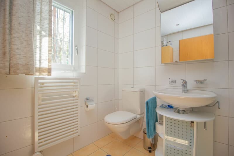 DU / WC
