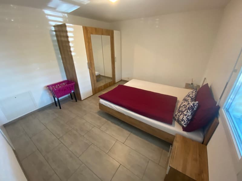 To rent: Furnished, ground floor 2.5 rooms with private washing room, wheelchair accessible (8)