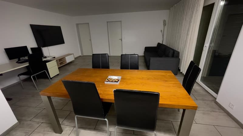 To rent: Furnished, ground floor 2.5 rooms with private washing room, wheelchair accessible (16)