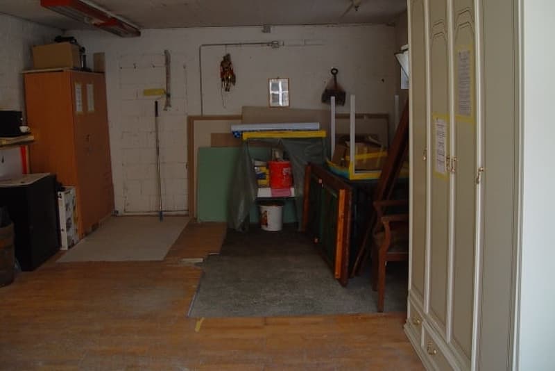 Umbaubedürftiges MFH 10 Wohnungen an sehr zentraler Lage (19)