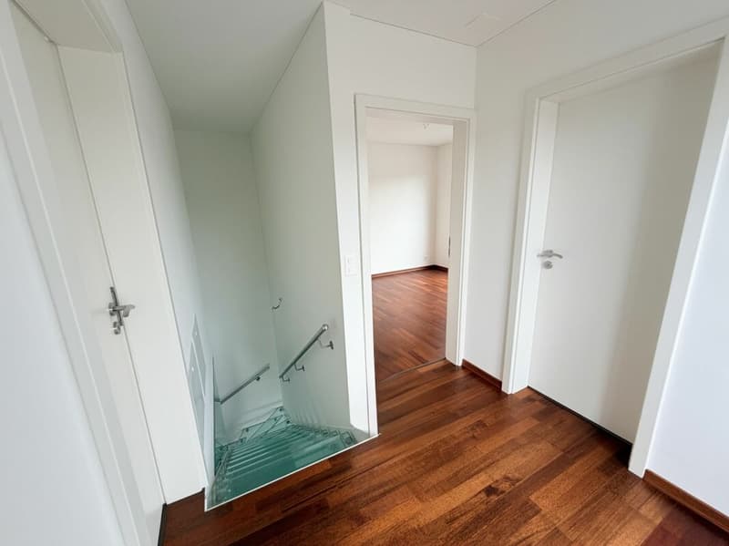 Attraktive, sehr moderne Maisonette INKLUSIV AUSSENPARKPLATZ (10)