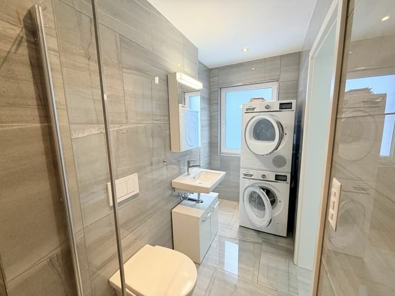 Attraktive, sehr moderne Maisonette INKLUSIV AUSSENPARKPLATZ (2)
