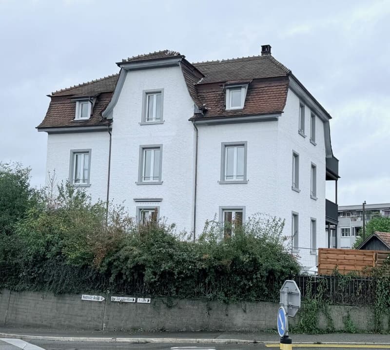 Voll vermietete, sanierte Liegenschaft mit einer Bruttorendite von 4.2 % (3)