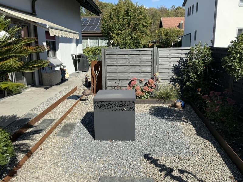 Renoviertes Einfamilienhaus mit einem Wintergarten (9)