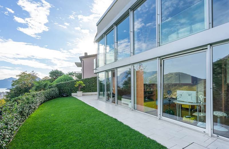 Lugano - Prestigious villa with lake view and refined outdoor spaces (13)