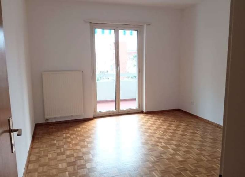 3,5 Zimmer mit Balkon in Pregassona (3)