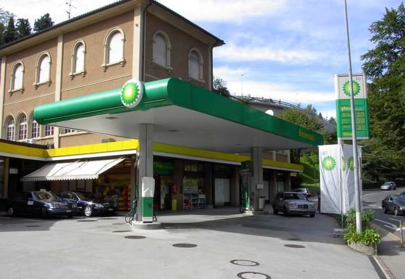 HISTORIC OFFICE IN LUGANO LORETO (12)