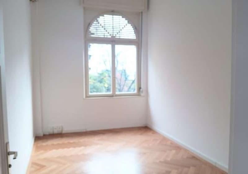 HISTORIC OFFICE IN LUGANO LORETO (8)