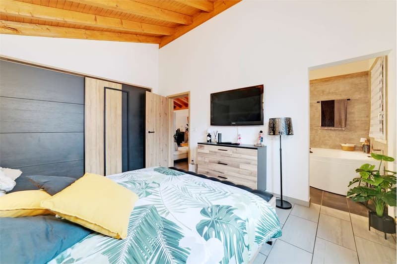 Attic 4.5 rooms Sant' Antonino (12)