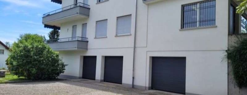 BRIGHT 3.5-ROOM APARTMENT WITH GARDEN IN COLDRERIO (11)