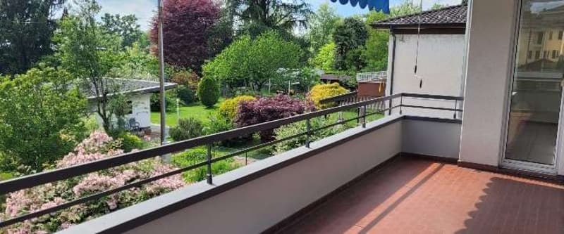 BRIGHT 3.5-ROOM APARTMENT WITH GARDEN IN COLDRERIO (9)
