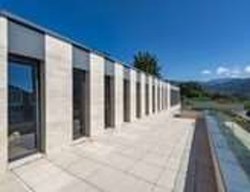 Modern attic with large panoramic terrace and lake view - Lugano (3)