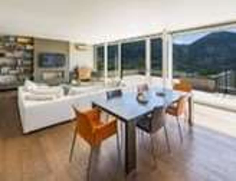 Modern attic with large panoramic terrace and lake view - Lugano (6)
