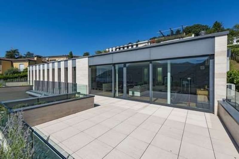 Modern attic with large panoramic terrace and lake view - Lugano (4)