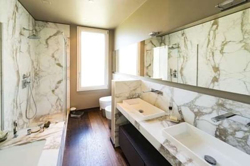 Modern attic with large panoramic terrace and lake view - Lugano (12)