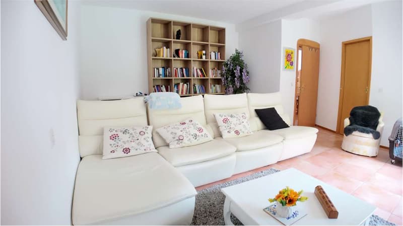 Pazzallo 3,5 mit Garten und zwei Monatsmieten angeboten (3)