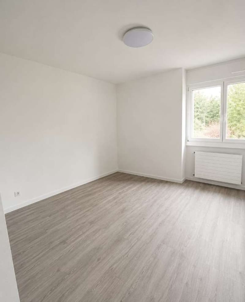 4,5 Zimmer in Mendrisio - Raum, Helligkeit und Komfort zum unschlagbaren Preis (7)