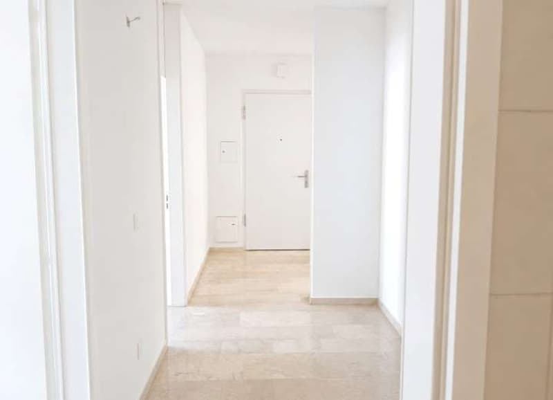 LAMONE - 3.5 Zimmer renoviert mit Balkon und Autoabstellplatz (6)