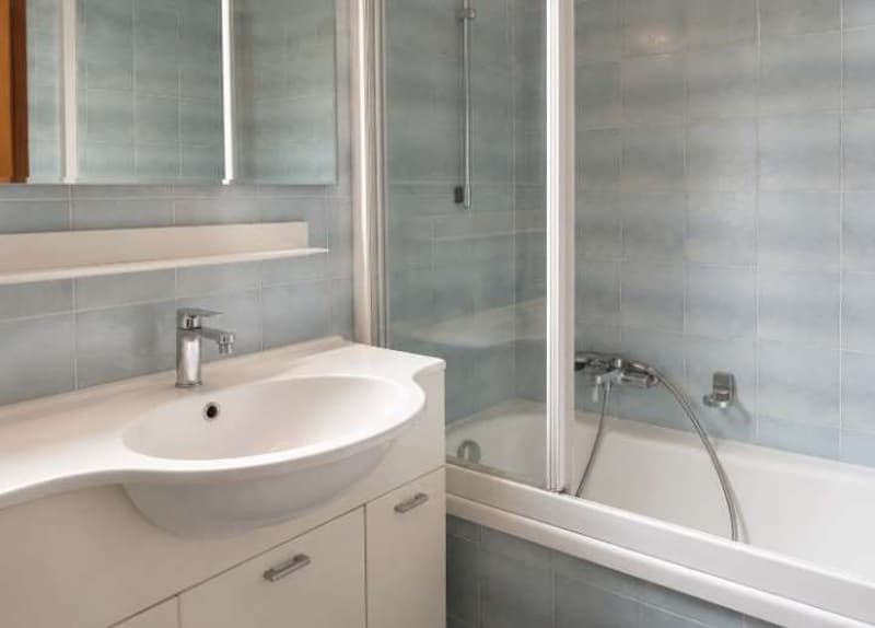 Comano - Elegante appartamento 2.5 locali con piscina e vista panorami (5)
